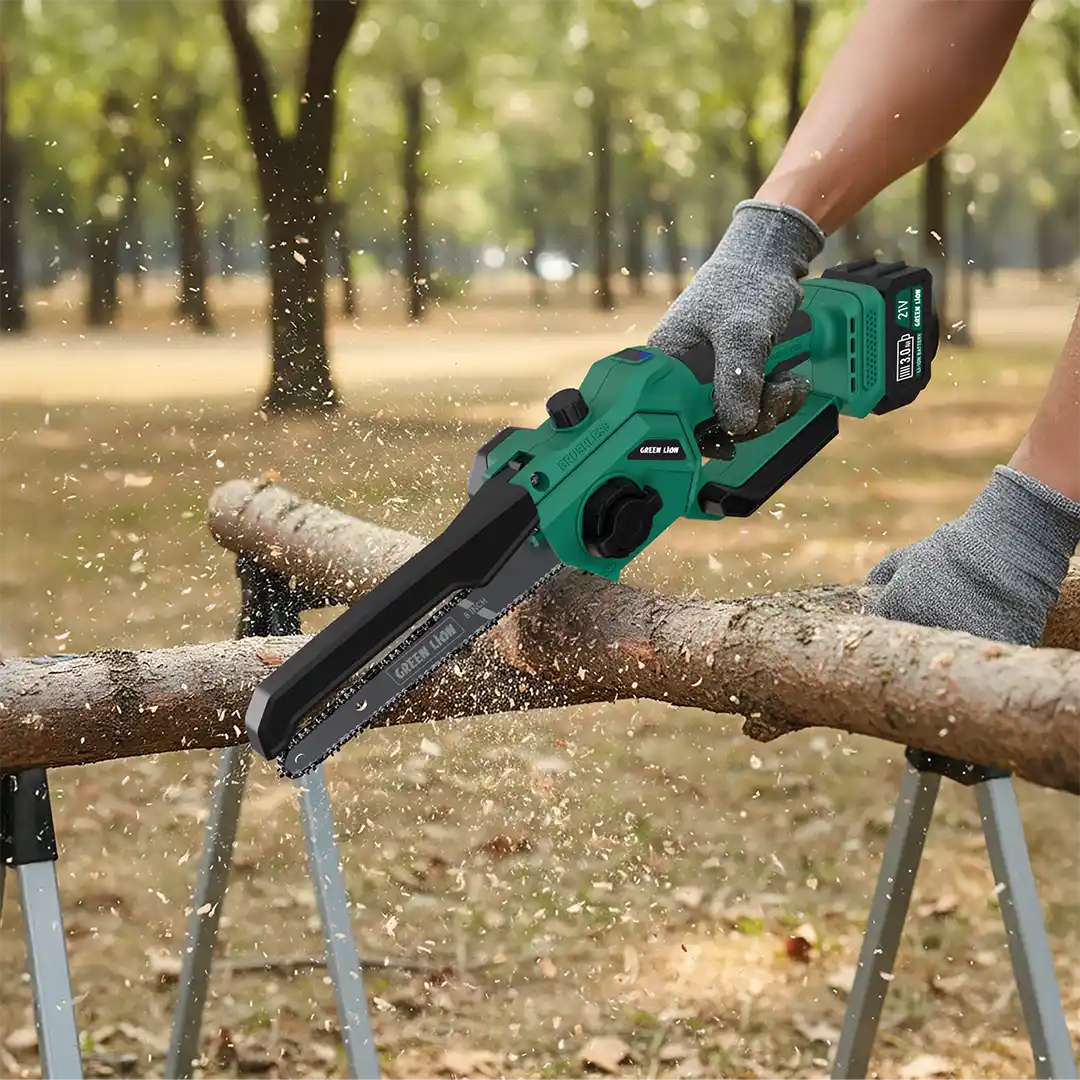 Green Lion GES-8 Brushless Cordless Electric Chainsaw 8" 2