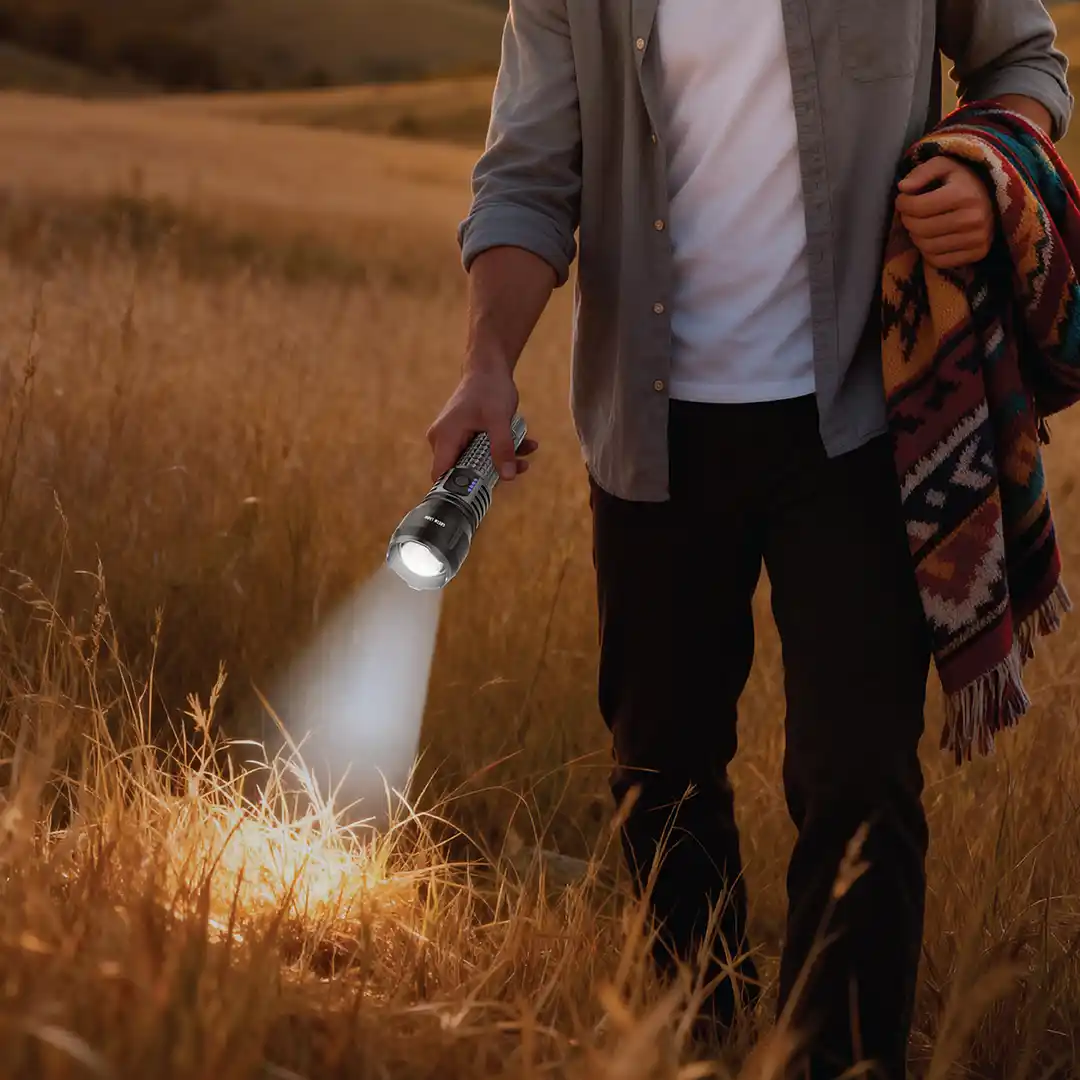 Green Lion Hunter Portable LED Torch - Grey 2