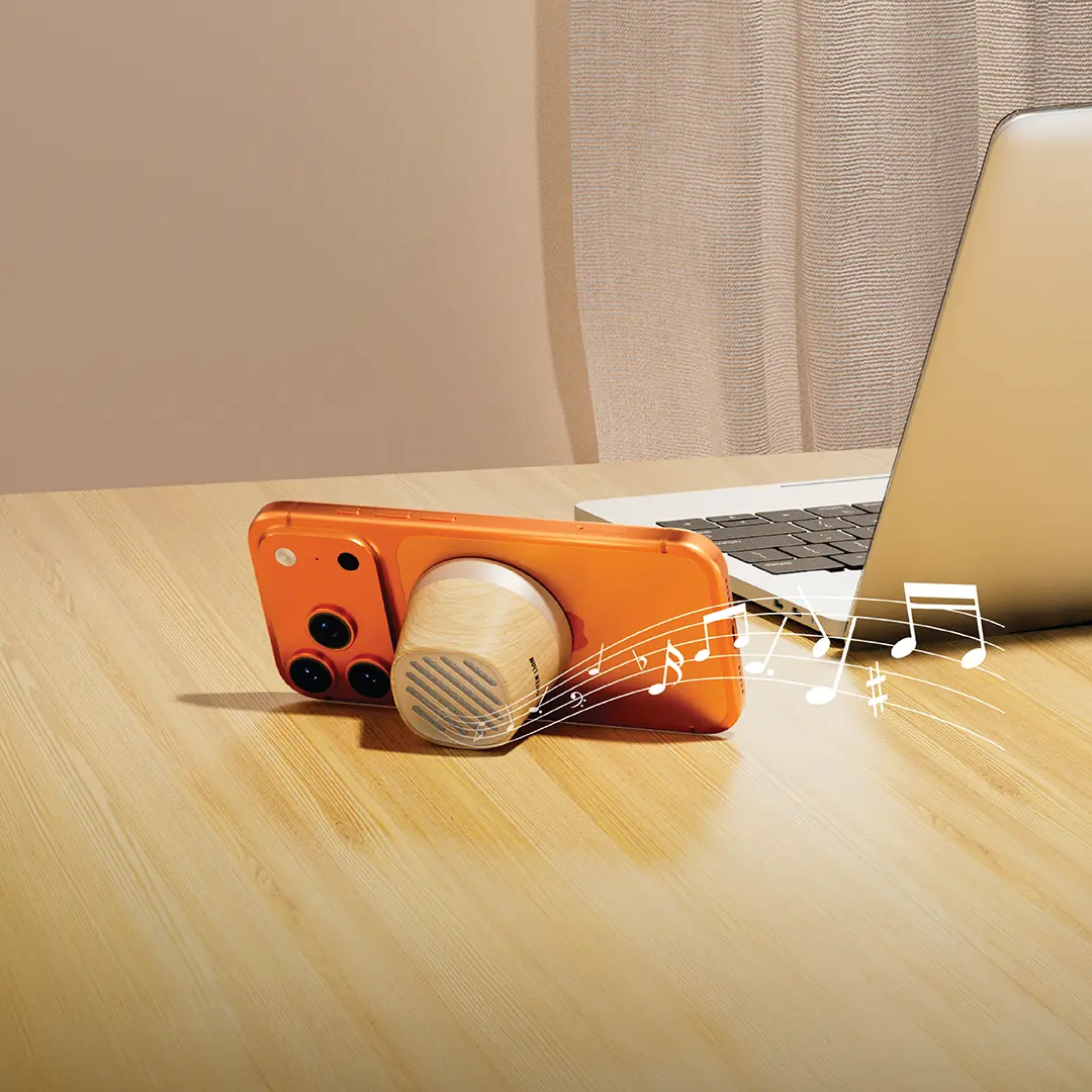 Green Lion Mag Tune Mini Speaker & MagSafe Wireless Charger 2
