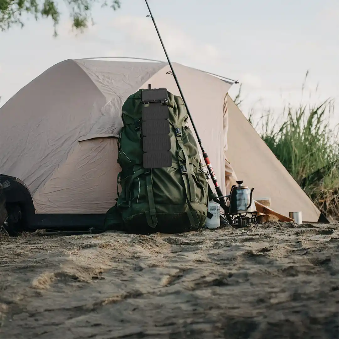 Green Lion Solar 5-Panel Power Bank 2