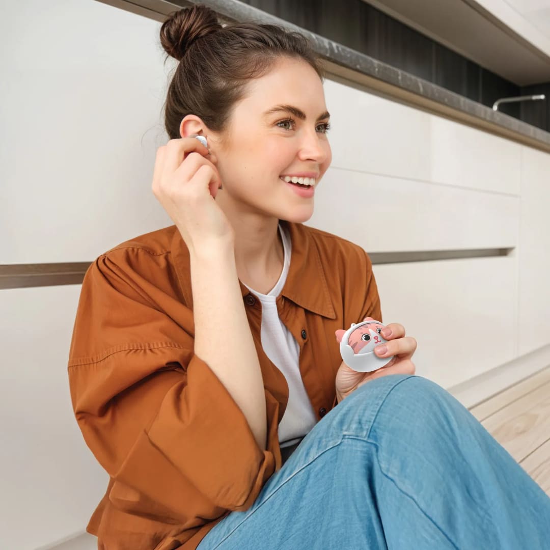 Green Lion Kitty Beats True Wireless Earbuds 4