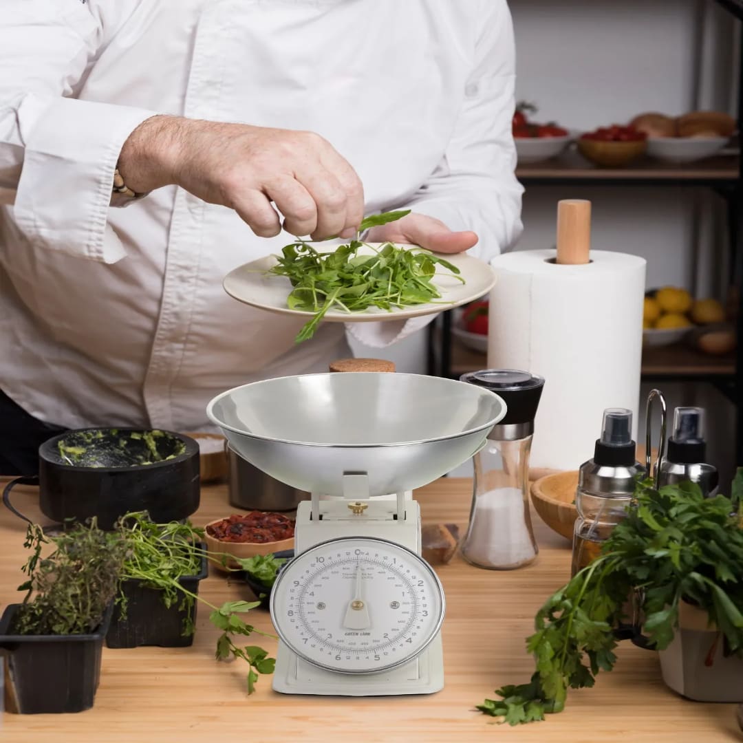 Green Lion Vintage Kitchen Scale 3