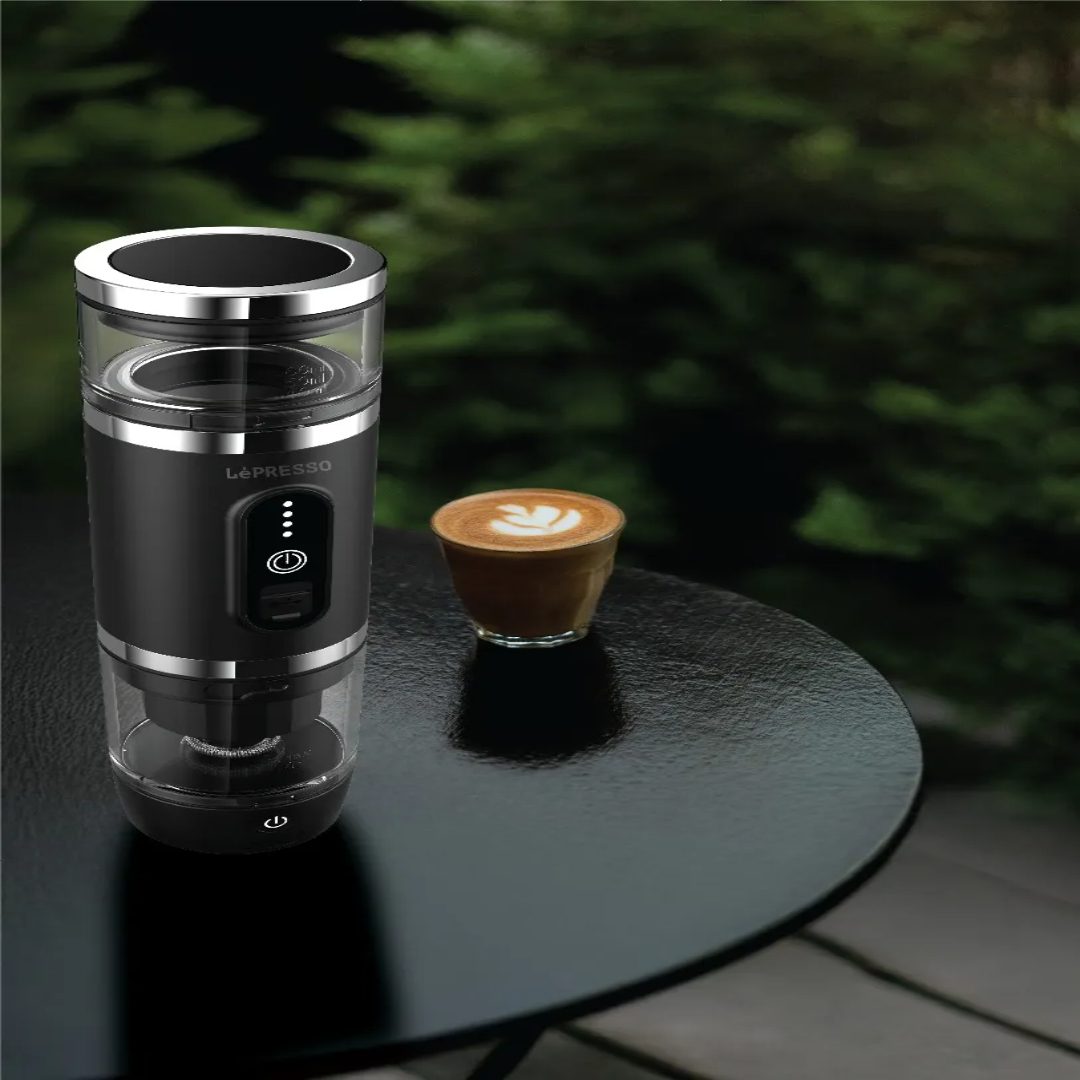 LèPRESSO Portable Espresso Maker 3