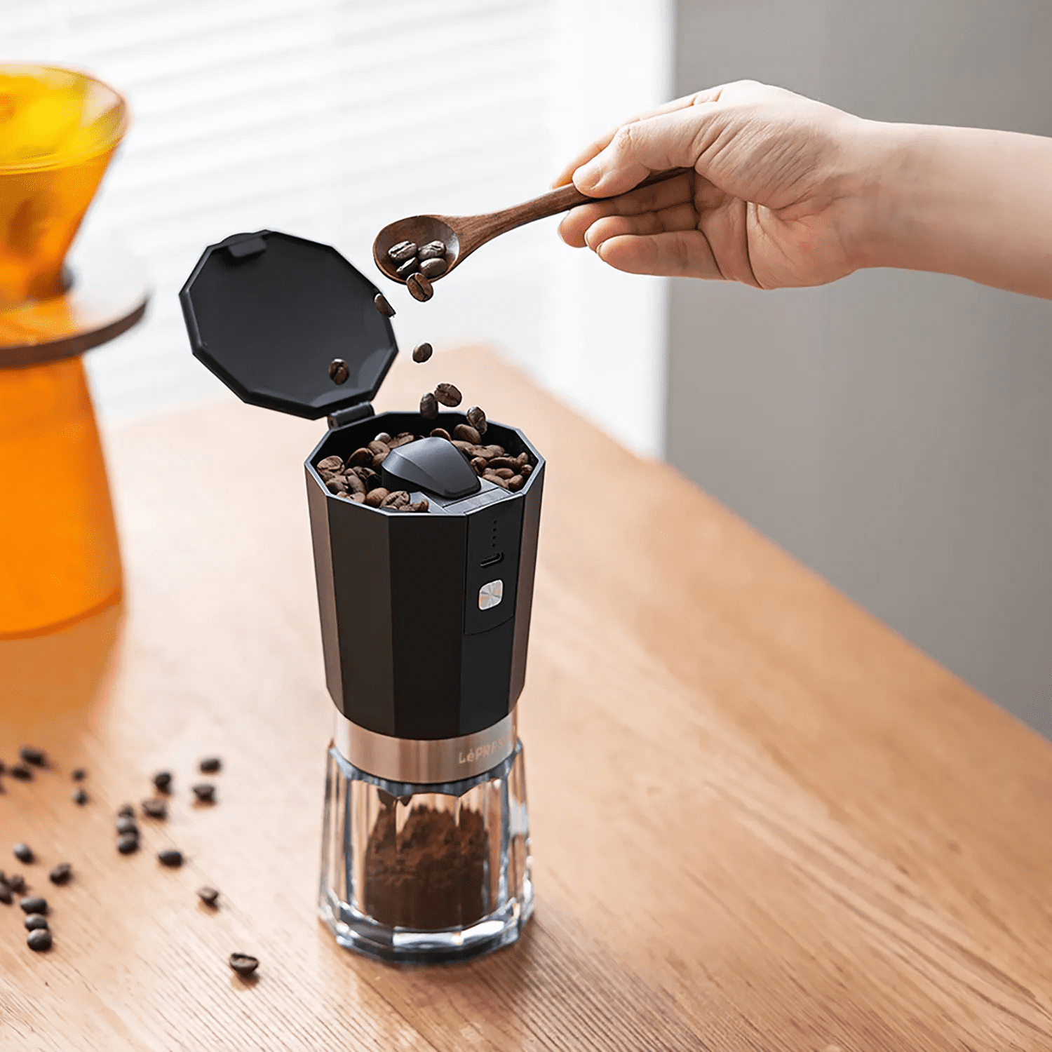 LePRESSO Portable Coffee Grinder 2