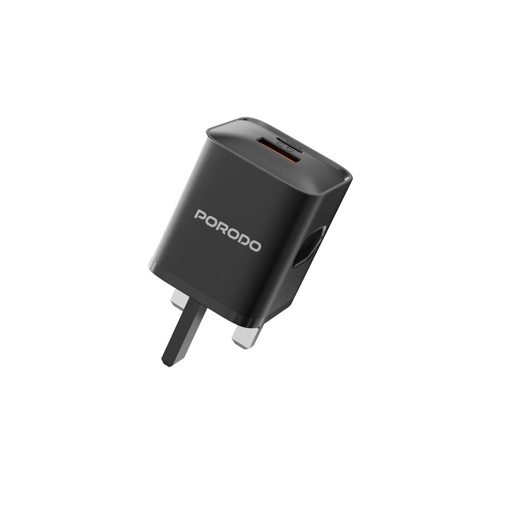 Porodo Dual Port Wall Charger UK with USB-C to Lightning cable 5