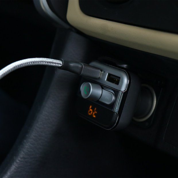 Porodo FM Transmitter and Fast Charging Car Charger 3.4 amp / 15W 4