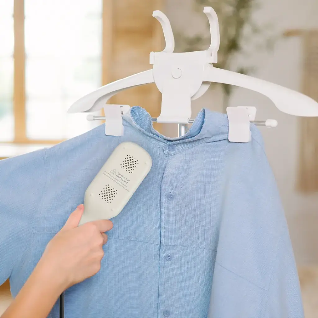 Porodo Lifestyle Handheld Mini Press Steam Iron 2