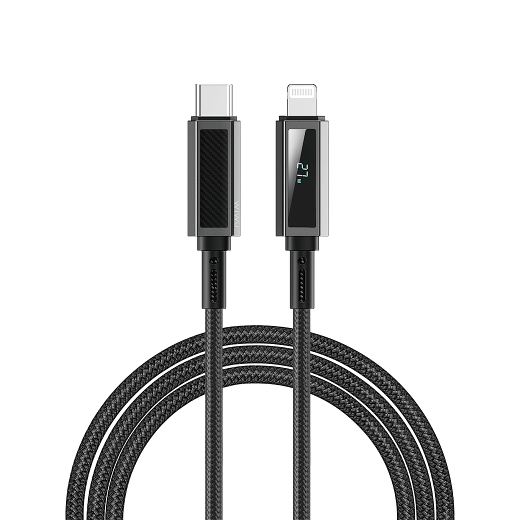 Braided USB-C to Lightning Charging Cable with LED Display 4